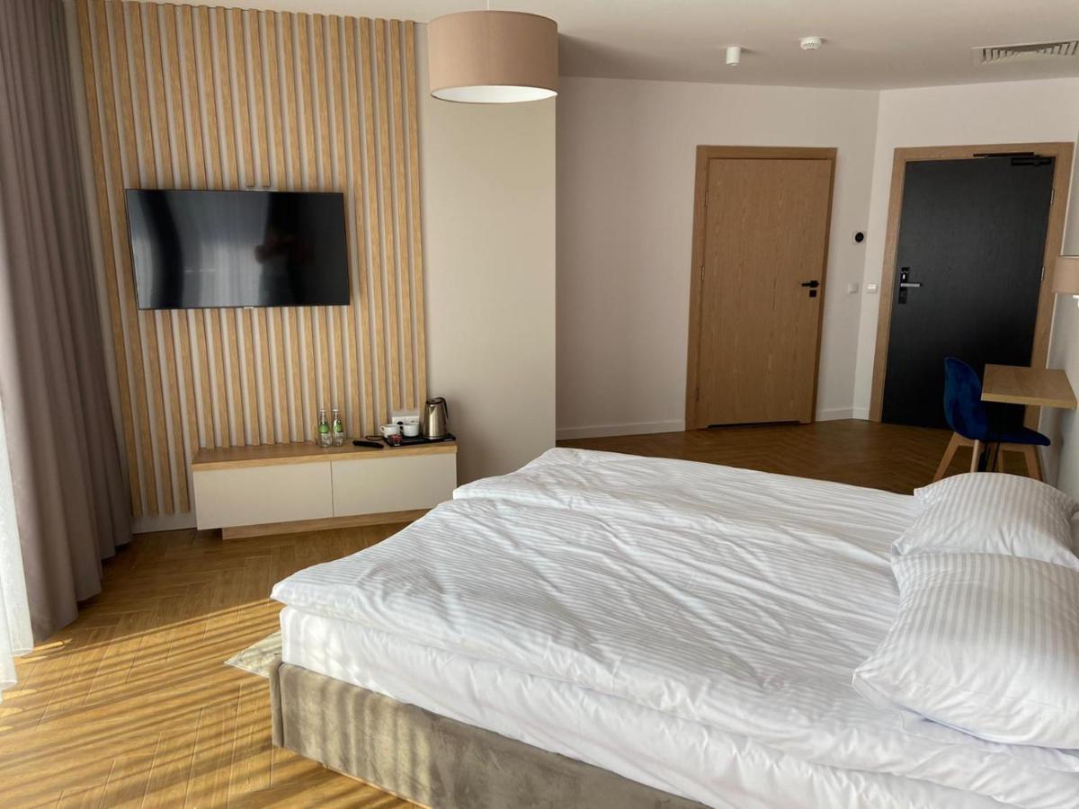 Hotel Sebory Przasnysz Eksteriør bilde