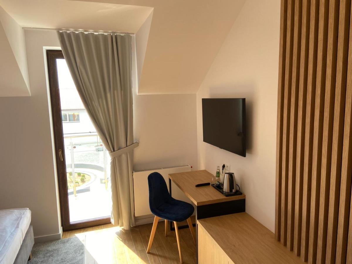 Hotel Sebory Przasnysz Eksteriør bilde